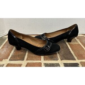 SOFFT Black Suede Kitten Heel Pumps Button Patent Leather Detail Women's 8.5
